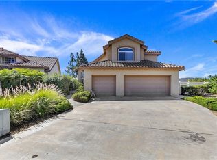 1631 Dawson Dr, Vista, CA 92081
