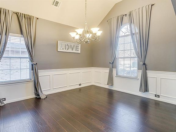 5th image of 5601 Old Orchard Dr