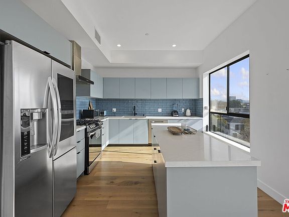 5th image of 1515 S Holt Ave #Penthouse 503
