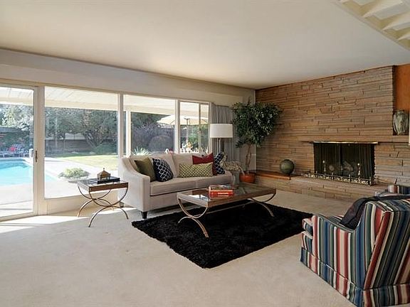 4th image of 1650 Cabana Dr