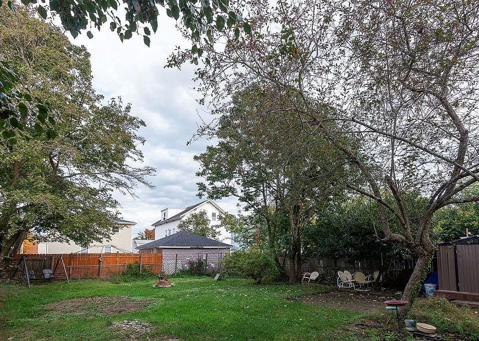 50 Brewster St, Pawtucket, RI 02860 Zillow