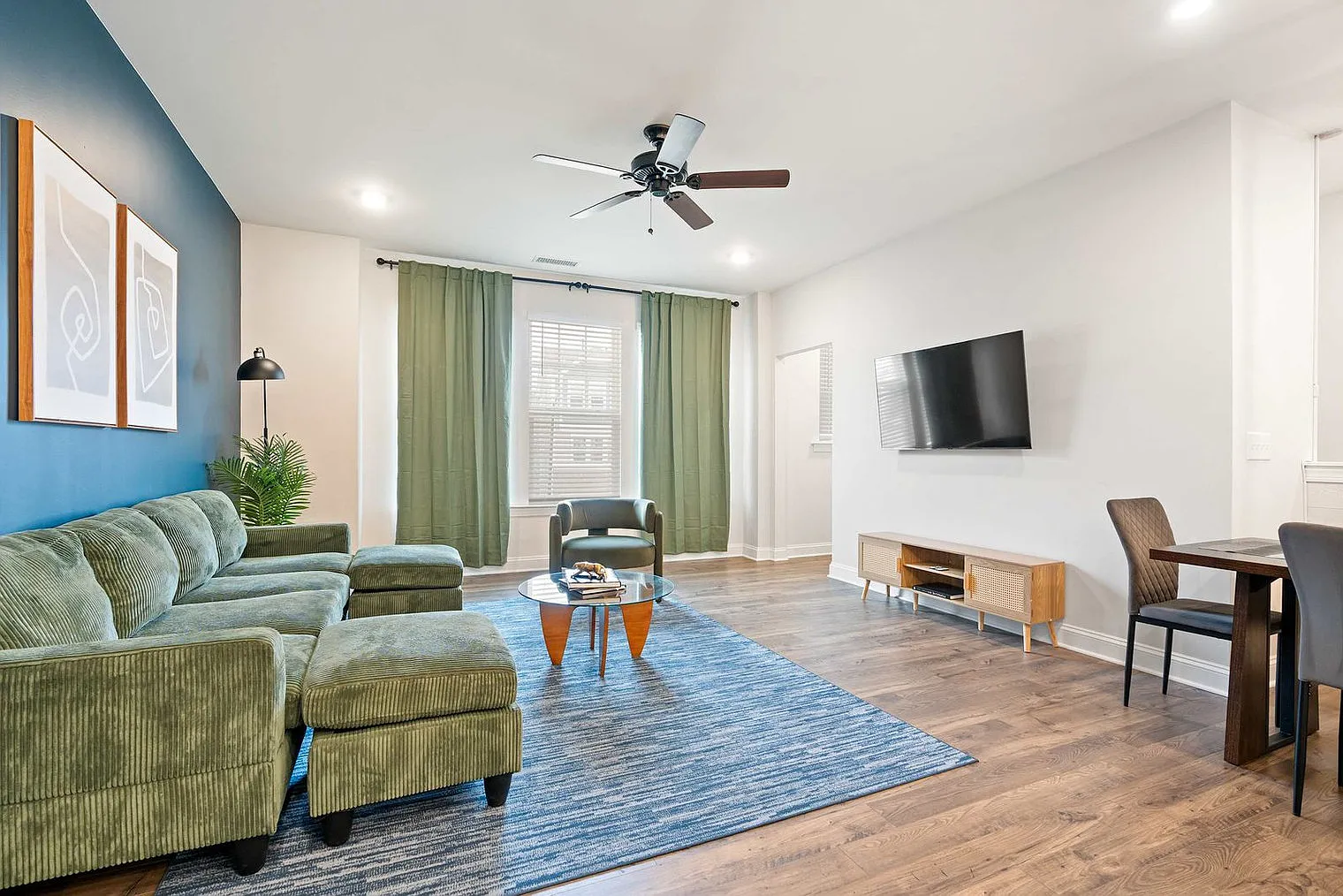 5 bed, 3.0 bath, 2217 sqft, $5,937 — Photo 1