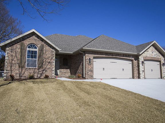 3rd image of 1731 E Timber Ln Lot 12