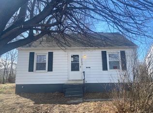 3226 Oakridge Dr, Dayton, OH