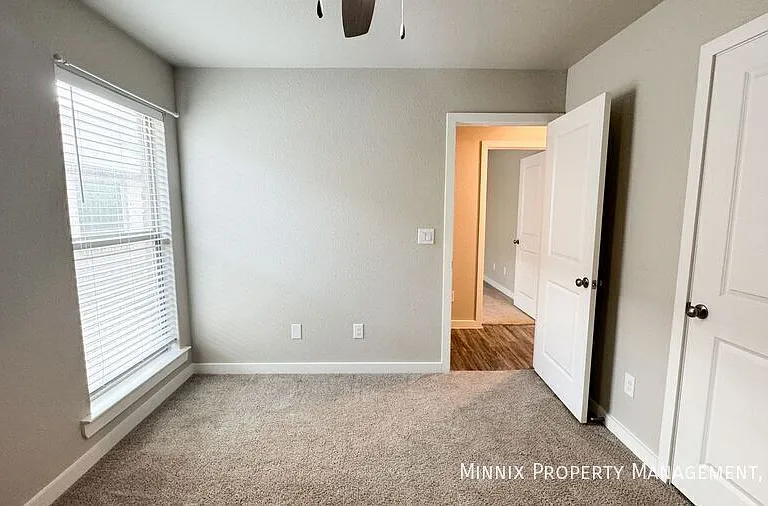 3219 Abbeville Ave — Photo 16