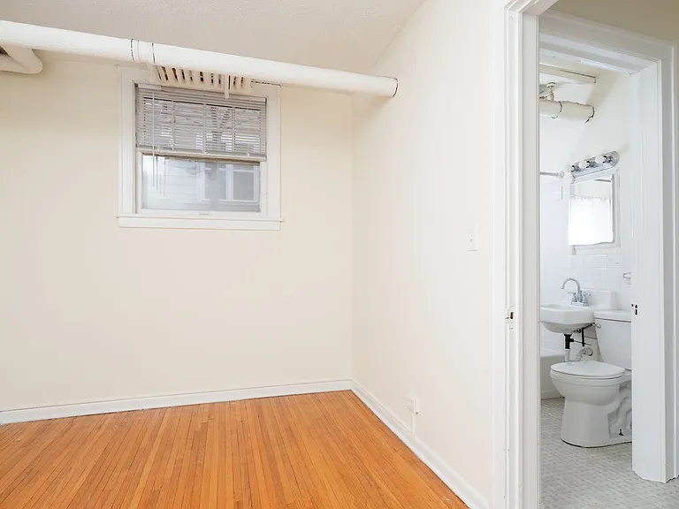 3611 Bryant Ave S — Photo 7