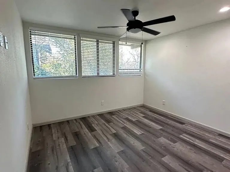 May Move-In Feature: Nuvo Newport Effortless Living in Dallas, TX — Photo 18