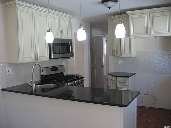 5th image of 2324 Saratoga Ave