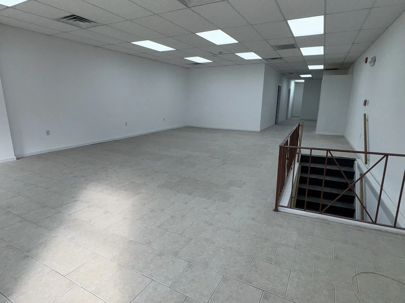 2 bed, 1450 sqft, $2,200 — Photo 2