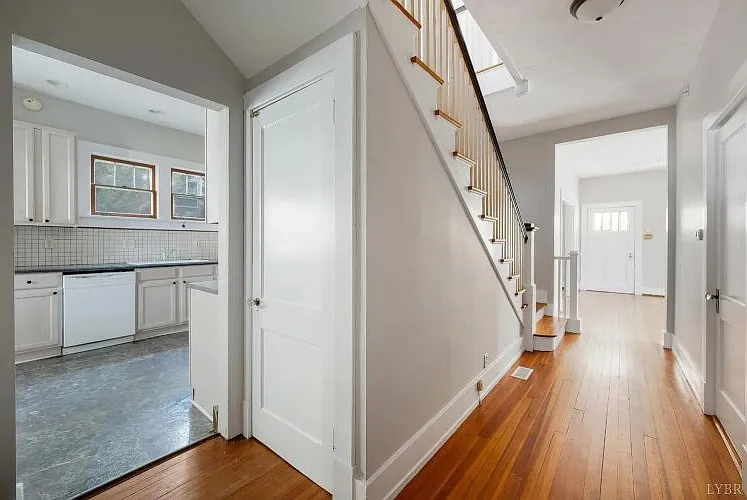 17 W Princeton Cir — Photo 4