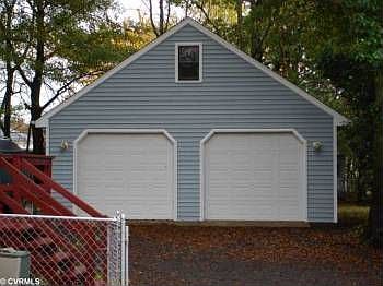 2nd image of 19301 Temple Ave