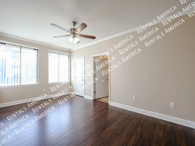 1701 E Colter St #456 — Photo 12