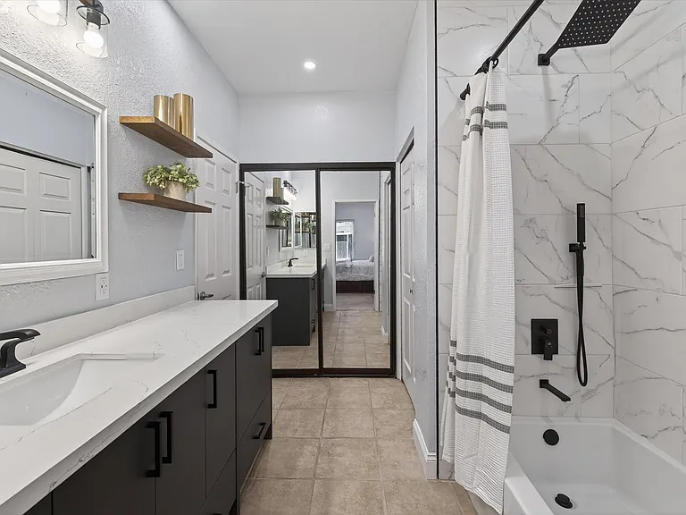 108 Norris Canyon Pl #D — Photo 10