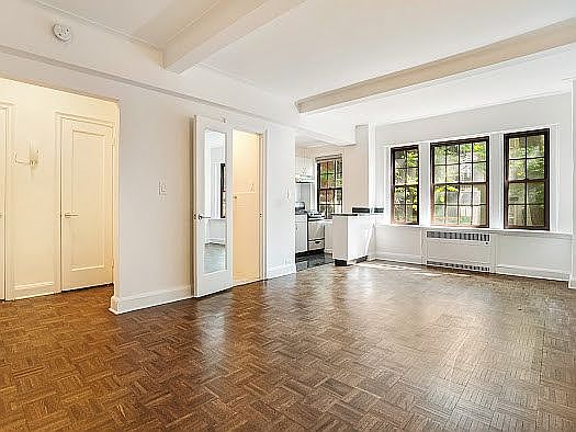 2nd image of 80 Cranberry St #3