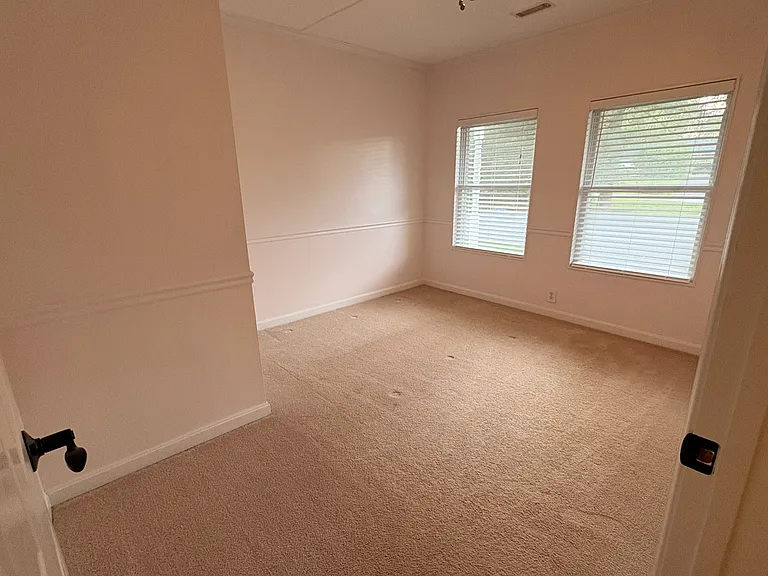 3011 Sunflower Dr — Photo 5