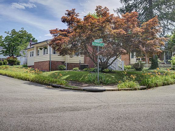 5th image of 1216 Ashwood Pl