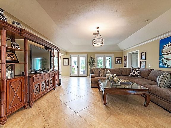 3rd image of 360 Bald Eagle Dr #3