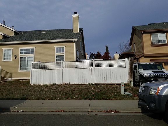 5th image of 251 Cloverleaf Cir