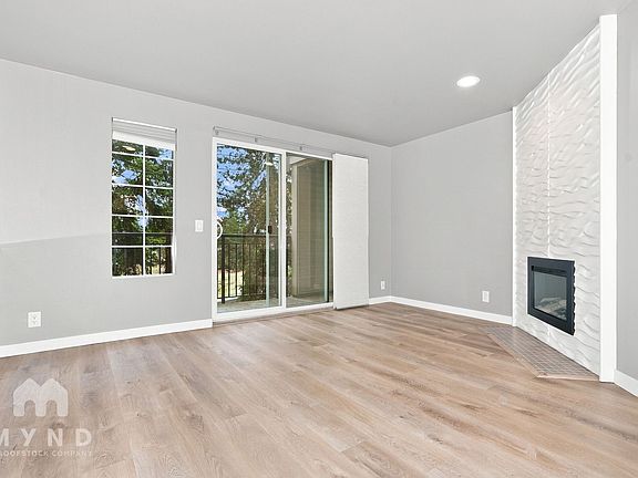4th image of 8512 242nd St SW APT 7