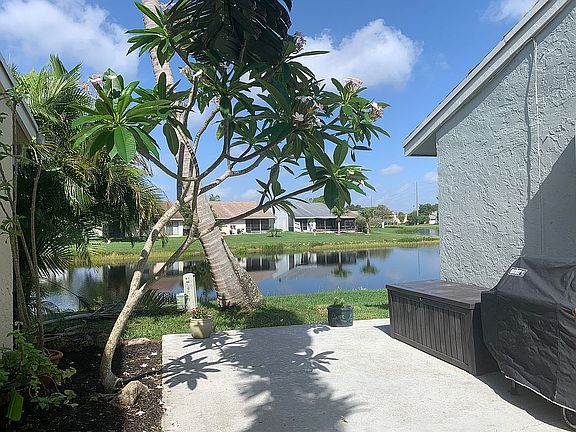 5th image of 56 Paxford Ln