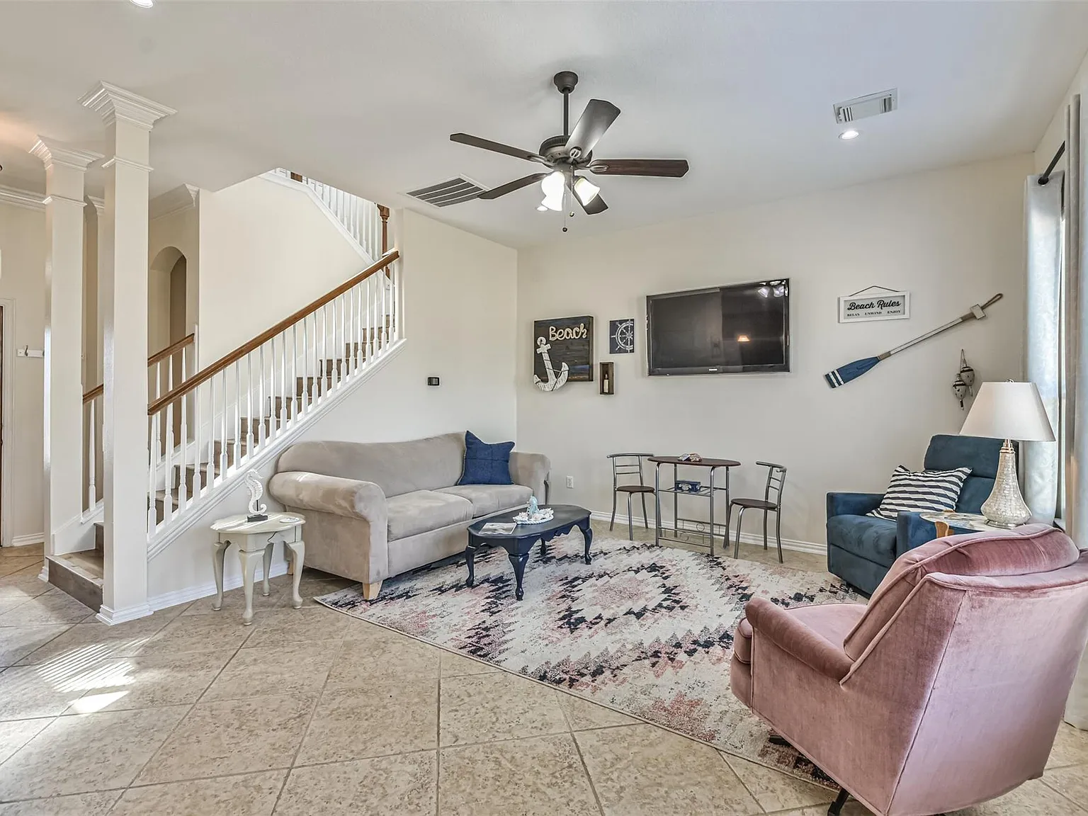 3 bed, 2.5 bath, 1635 sqft, $3,680 — Photo 4