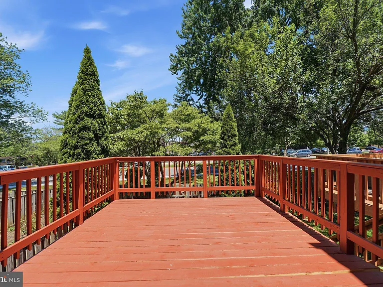 417 Sternwheeler Ct — Photo 45