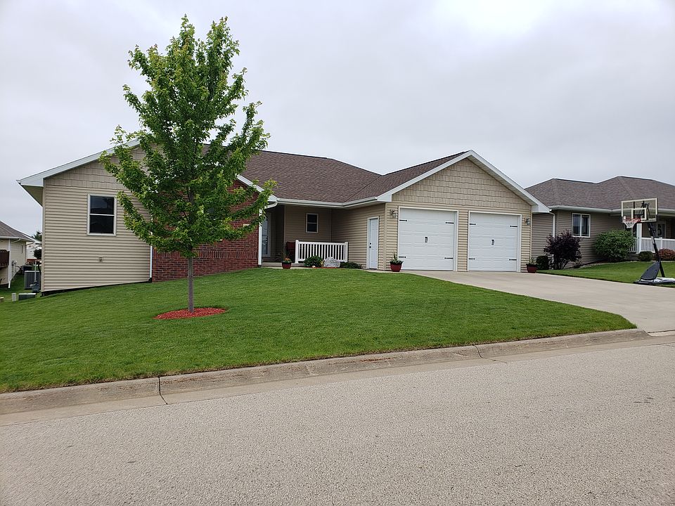 1st image of 259 Lezlie Dr