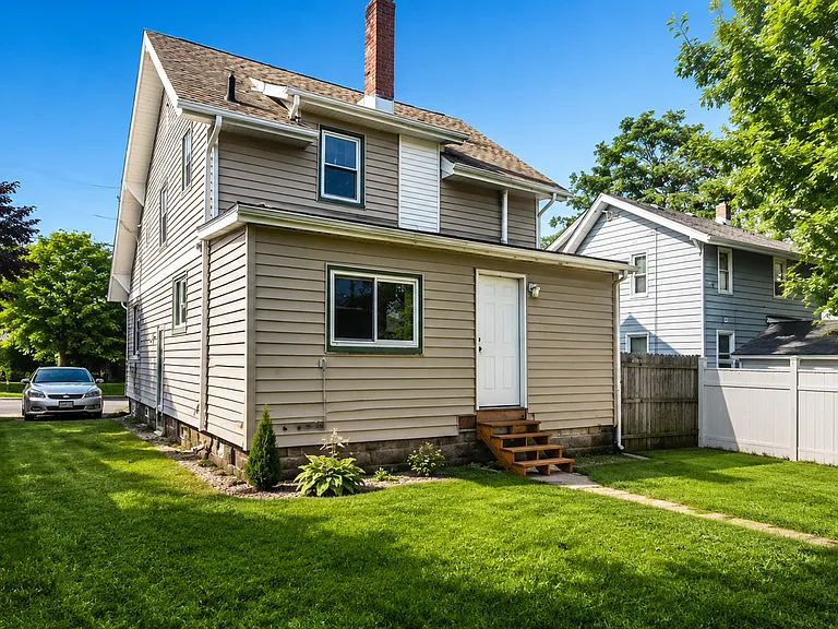 80 Hazelwood Ave — Photo 8