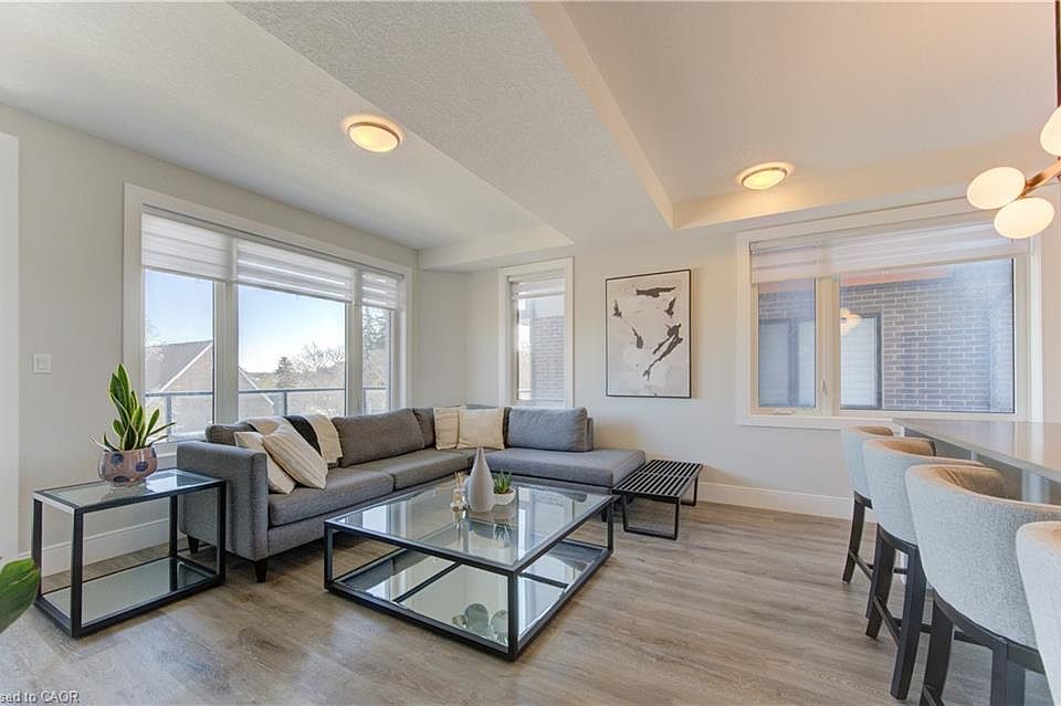 1st image of 54 Bridge St W #23