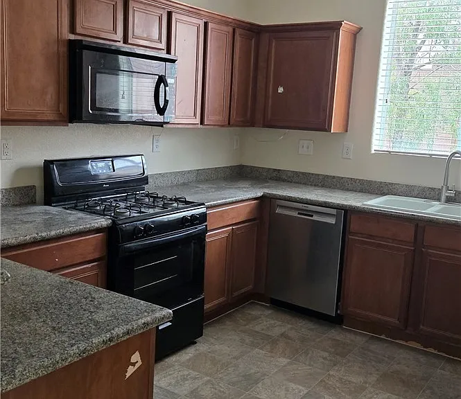 9031 Spring Star Ct — Photo 7