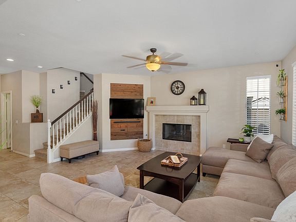 4th image of 795 Arbor Glen Ln