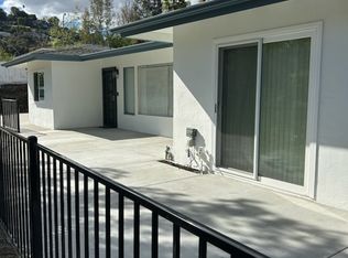 1090 Pine Dr, El Cajon, CA 92020