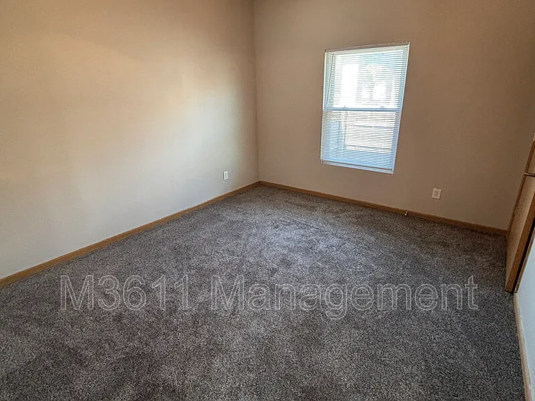 2820 S St — Photo 10