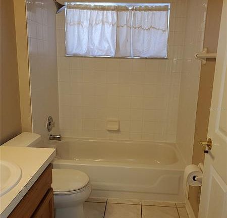 3rd image of 15721 Green Cove Blvd