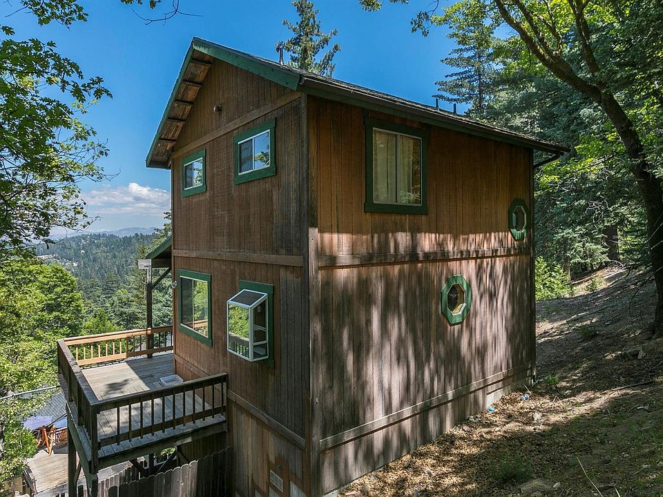 1st image of 26351 Forest Ln