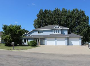 5217 18th St N, Moorhead, MN 56560