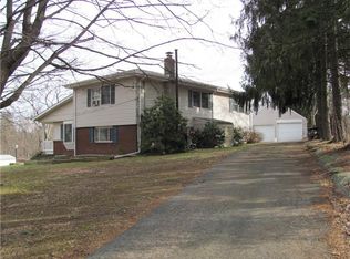 125 McCleary Rd, Aliquippa, PA 15001