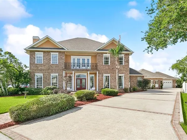5 Asterbrook Ct, Harvey, LA 70058