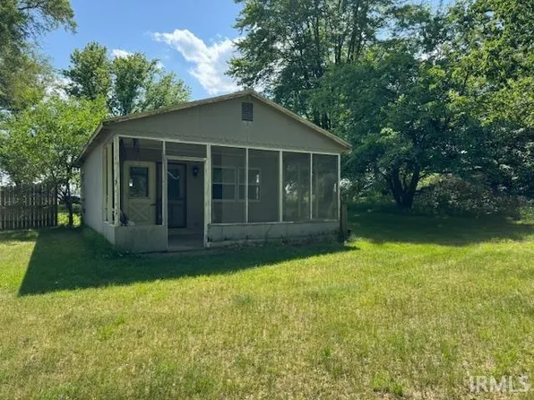 6442 W Olson Rd, Rochester, IN 46975