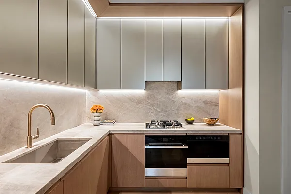 126 East 57th Street #603