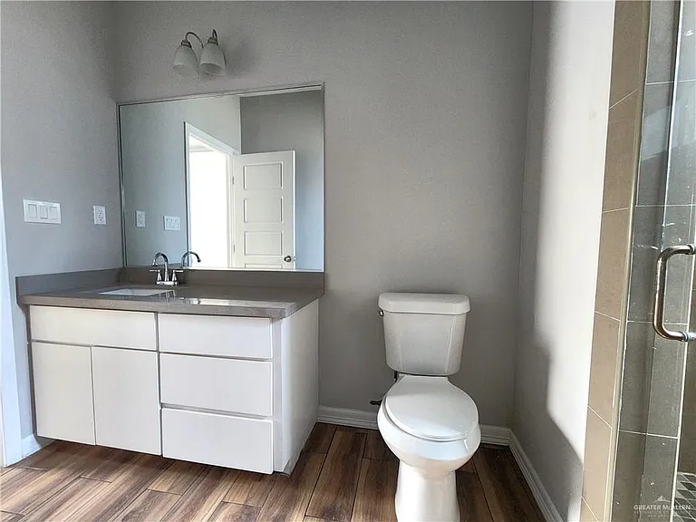 805 W Los Tesoros Dr #4 — Photo 13