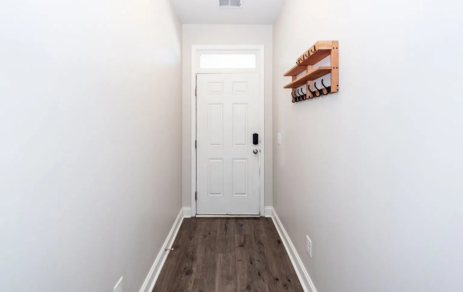 3 Bedroom, 2.5 Bathroom Townhome in The Park at Rivers Edge - North Charleston — Photo 3