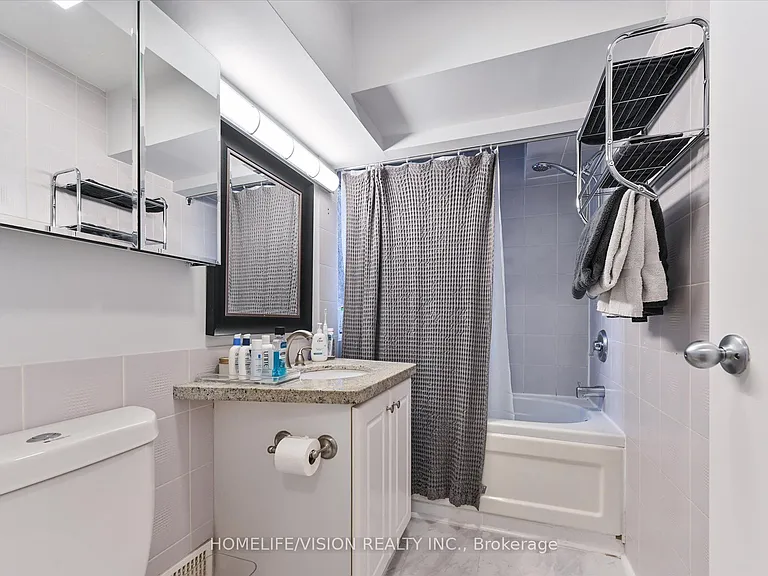 400 Summerhill Ave #2 — Photo 15