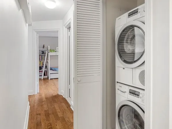 245 East 72nd Street image 7 of 12