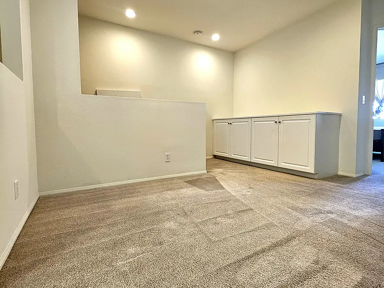 37 Bijou — Photo 11