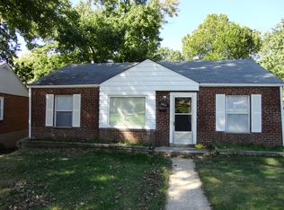 3461 Saint Mark Ln, Saint Ann, MO 63074