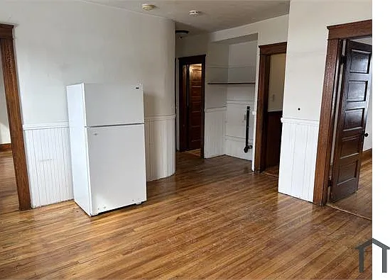 24 Esther St #2 — Photo 8