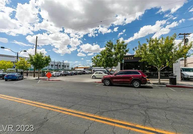1116 S Casino Center Blvd #2 — Photo 35