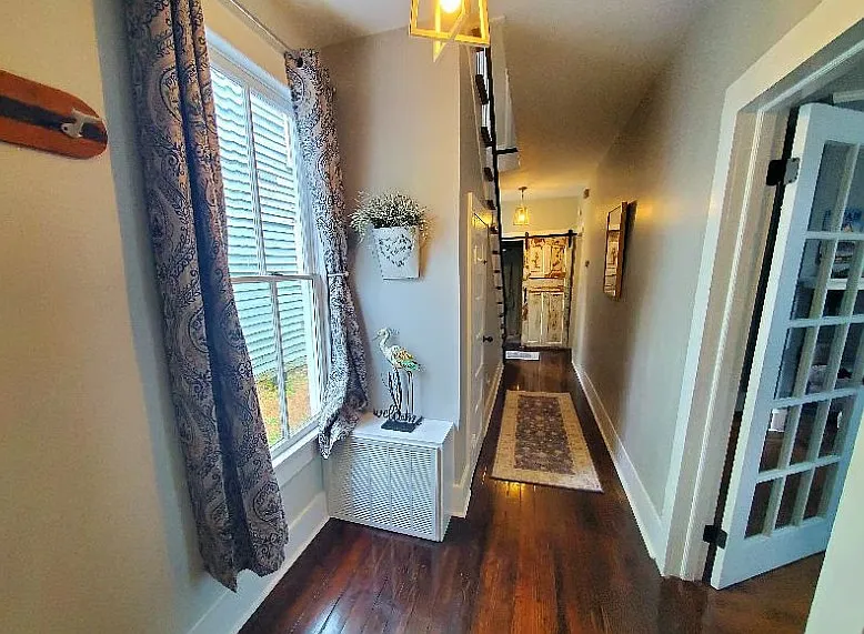 2 bed, 2.5 bath, 1614 sqft, $1,990 — Photo 3