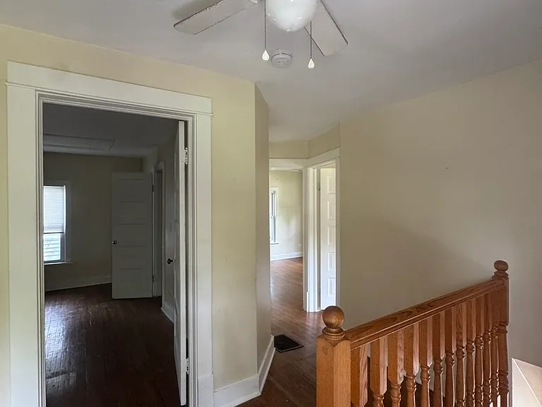 647 Hardin Ave #A — Photo 9